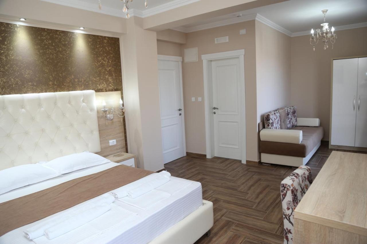 Metropolis Hotel Ulcinj Exterior foto