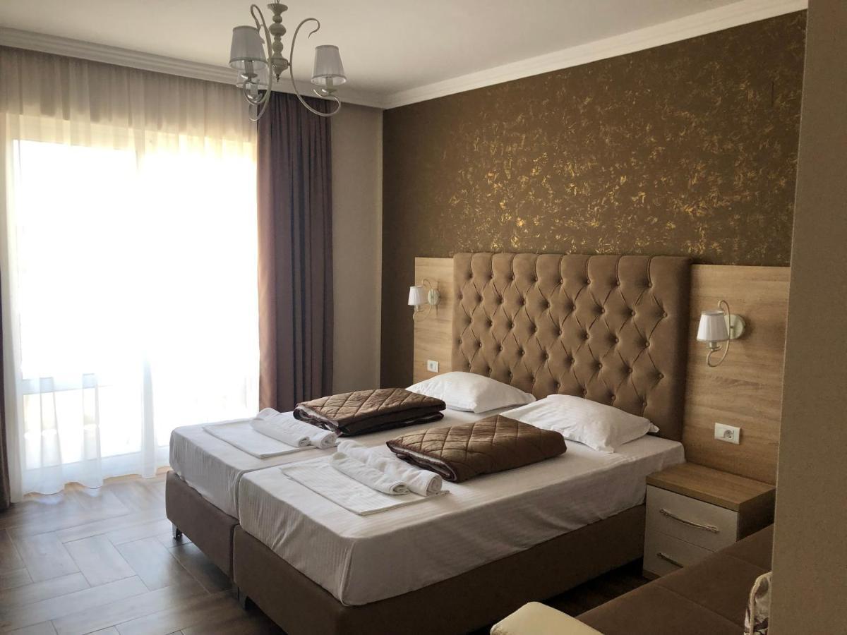 Metropolis Hotel Ulcinj Exterior foto