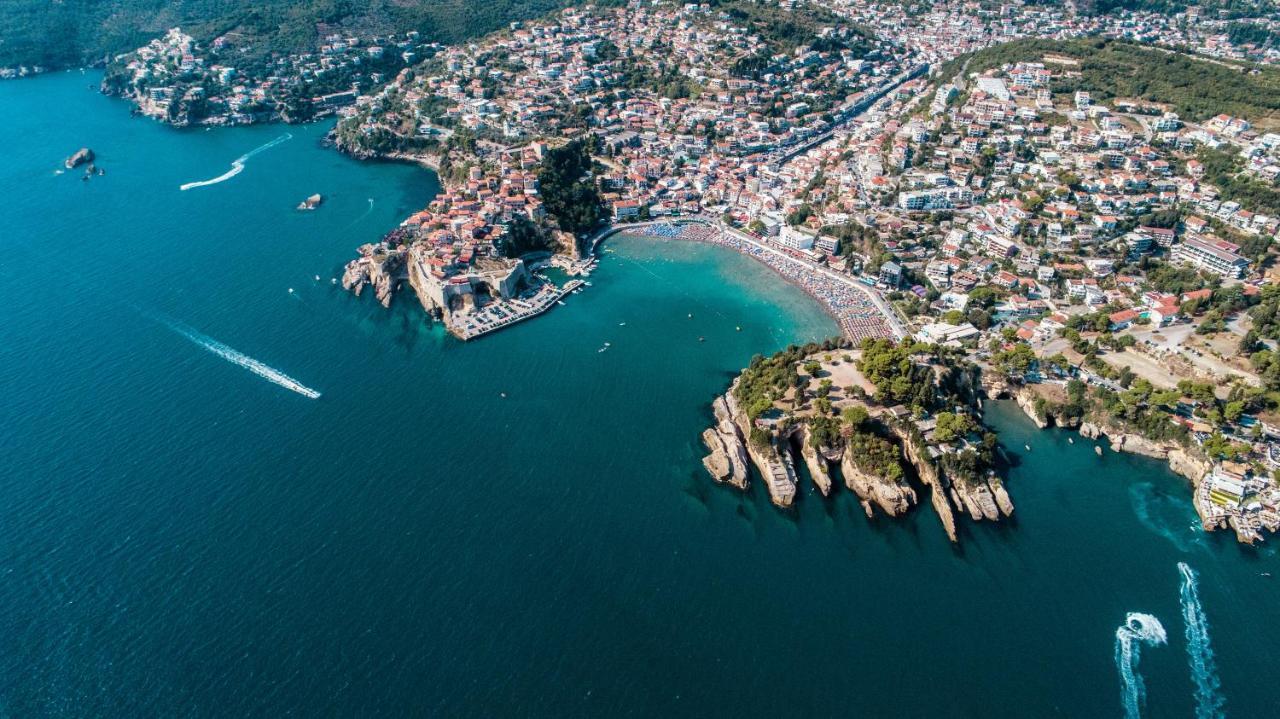 Metropolis Hotel Ulcinj Exterior foto